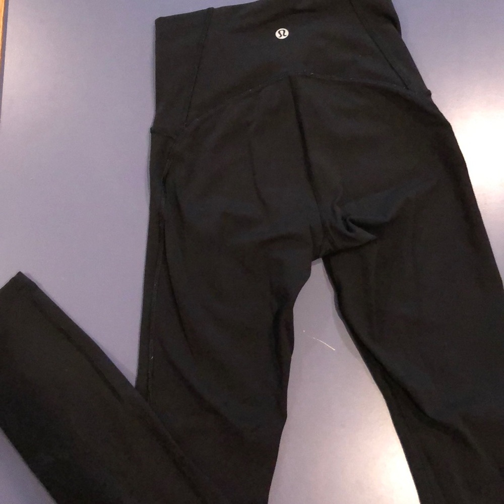 Lululemon leggings!